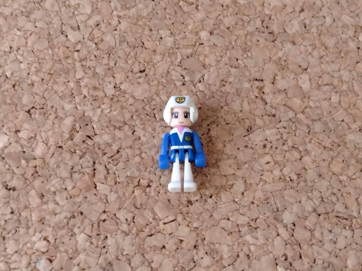 Amazon.co.jp: プラキッズ ハイパーブルーポリス ミサ隊員 ny12 : おもちゃ